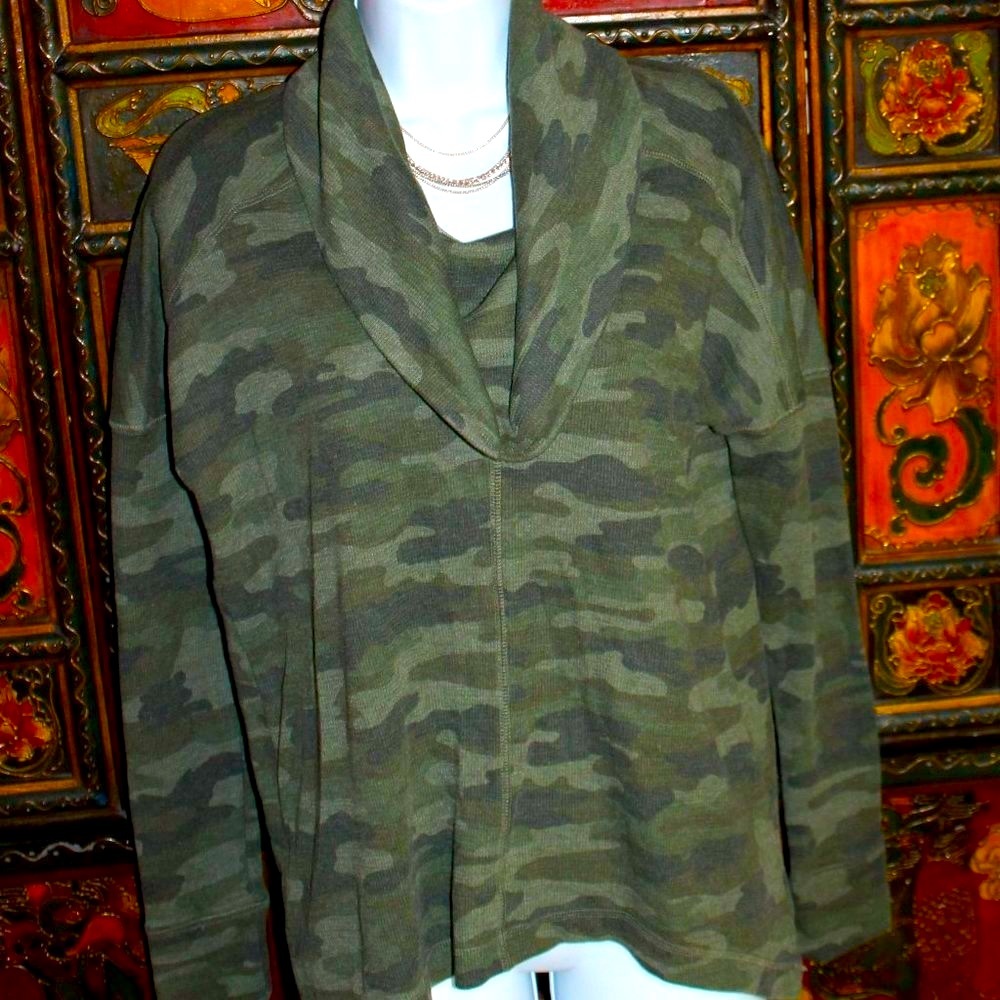 NEW*  Lucky Brand Camo Cowl neck long Sweater